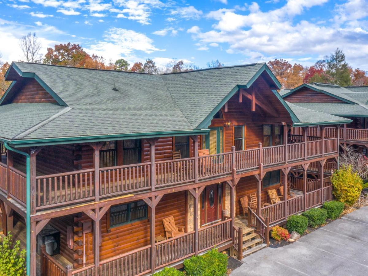 Family Ties Lodge Gatlinburg Exterior photo